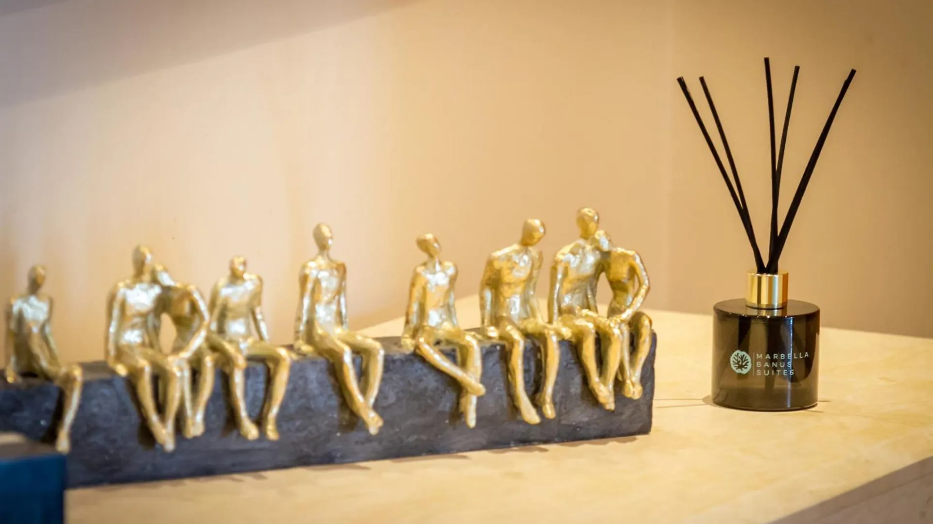 Lägenhet Marbella Banus Suites - Golden Mile Jardines Del Principe 1