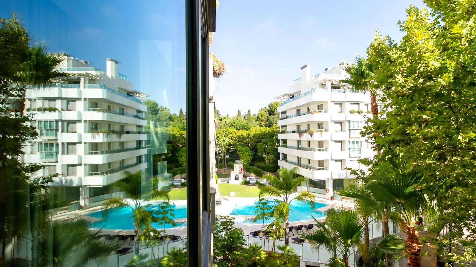Marbella Banus Suites - Golden Mile Jardines Del Principe 1 Španělsko