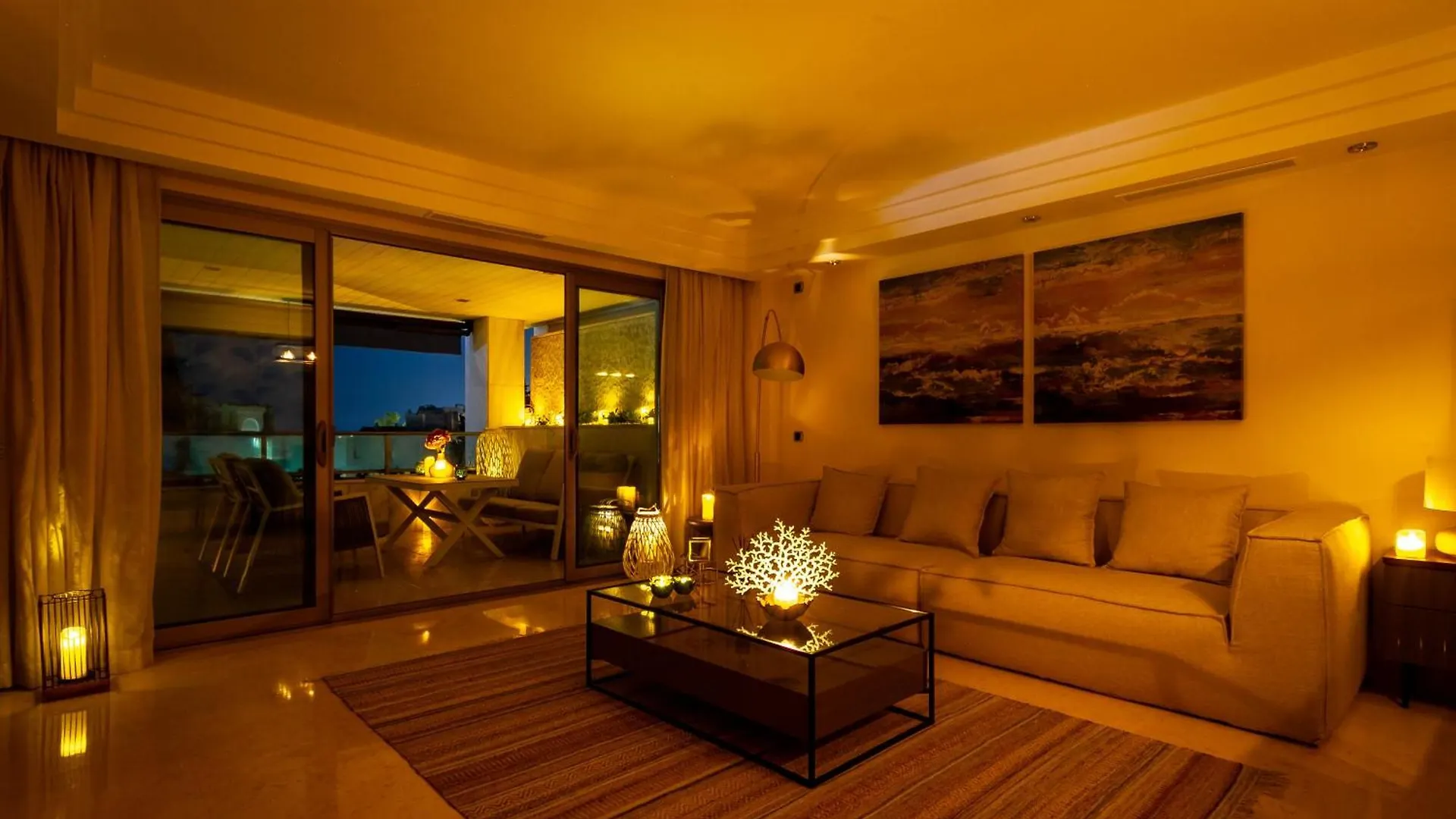 Marbella Banus Suites - Golden Mile Jardines Del Principe 1 0*,  Španělsko